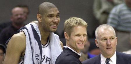 一个不容忽 一个不容忽