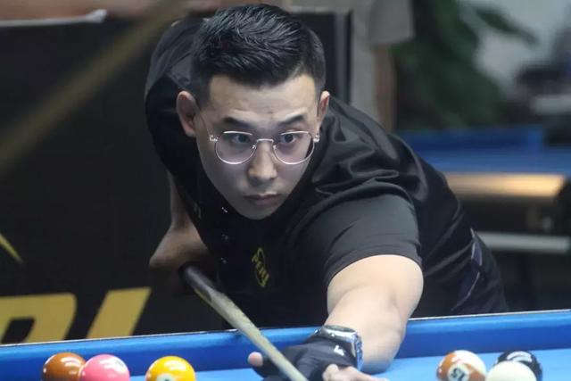 在比赛的初 在比赛的初