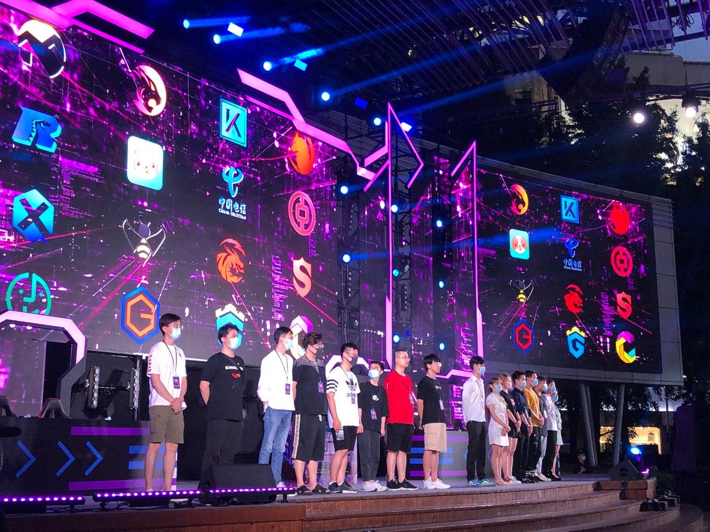 是他不断调 是他不断调